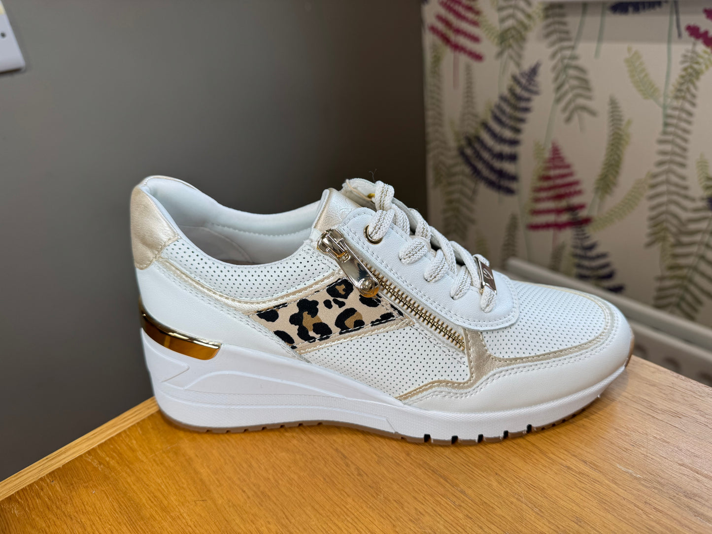 Marco Tozzi White/Leopard Wedge Trainer