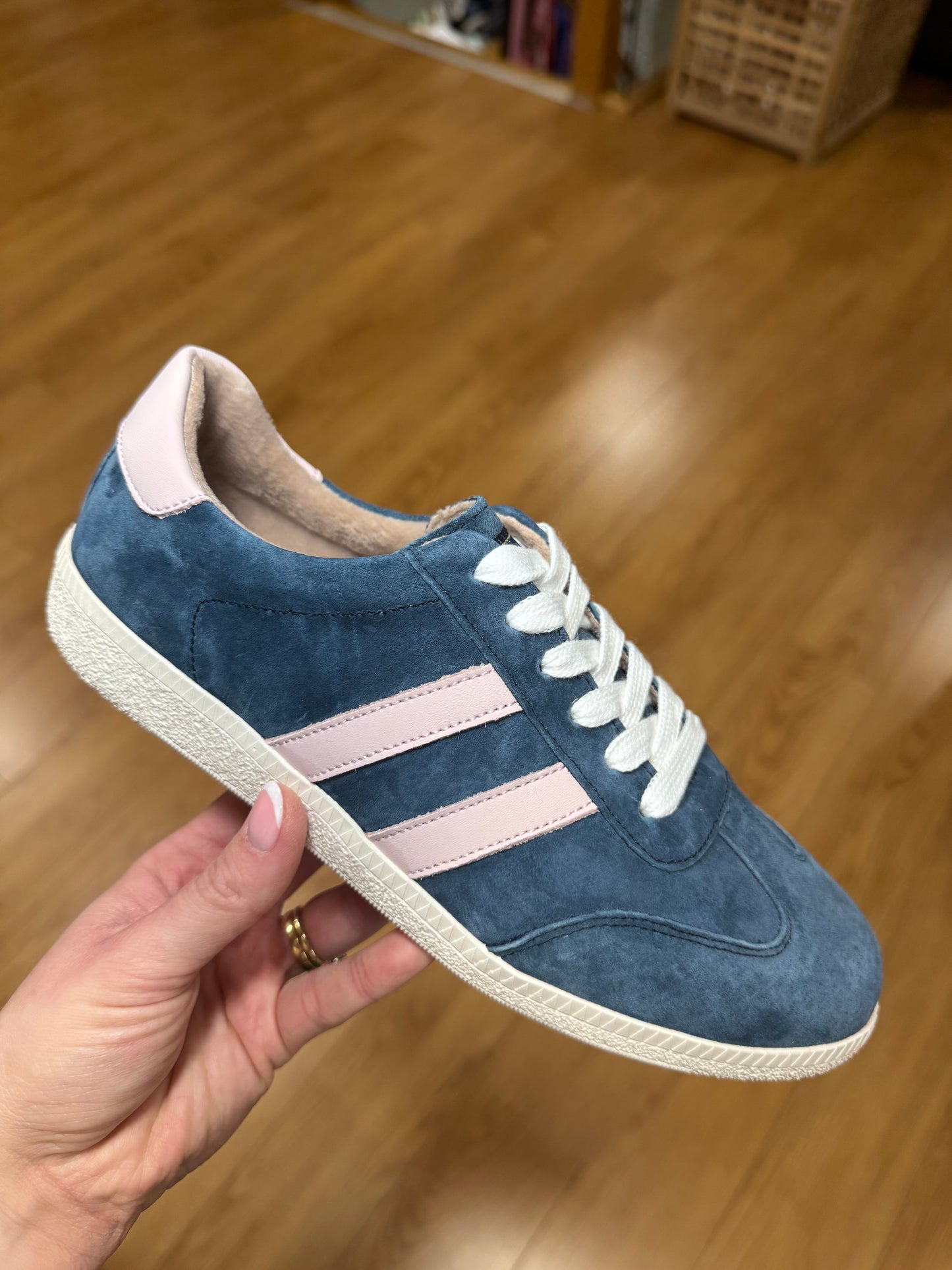 Drilleys Fifty Three Indigo Trainer