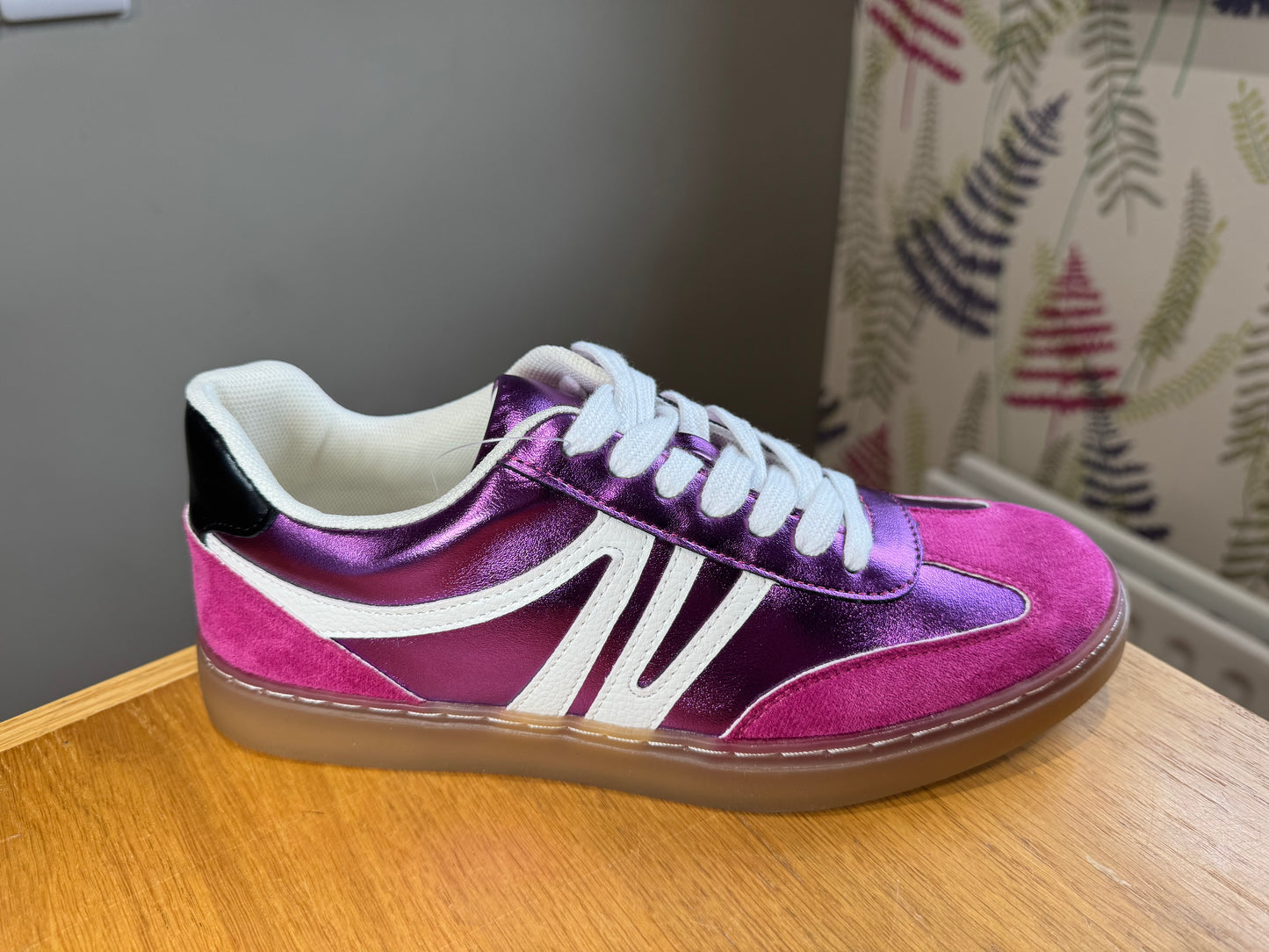 Redz Pink Metallic Trainer