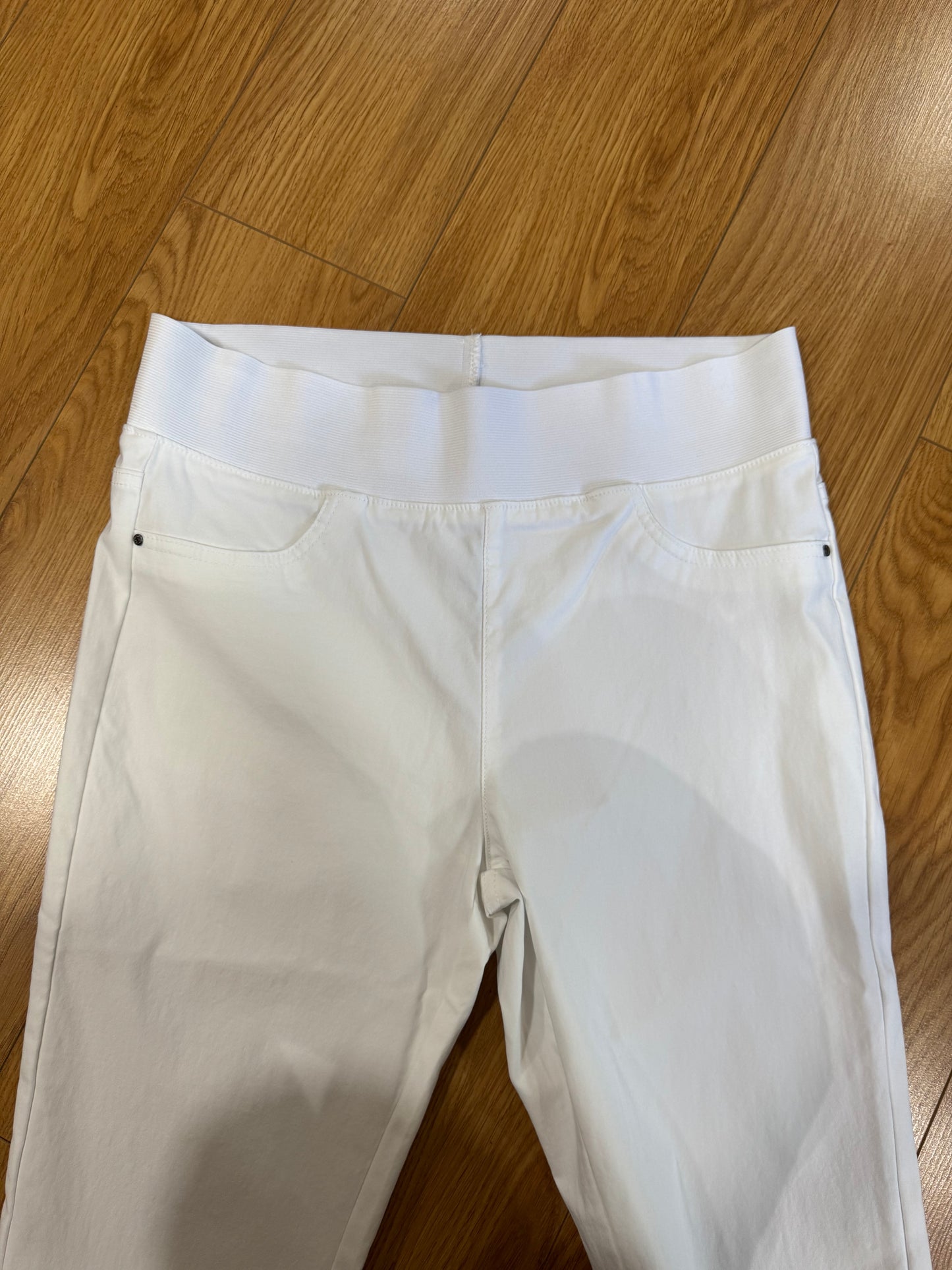 Freequent White Elasticated Crops