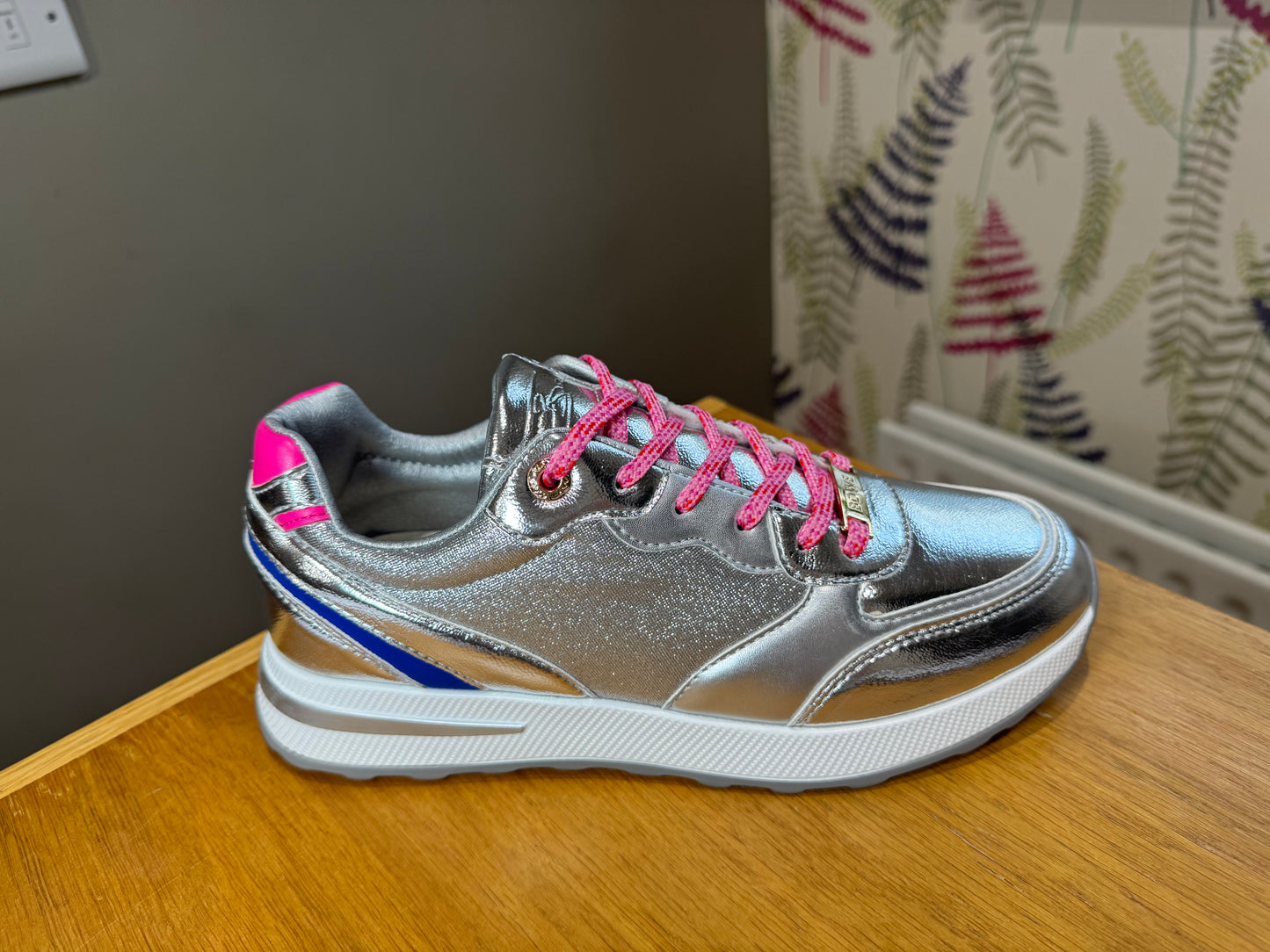 Tommy Bowe for Her Barley Chrome Sparkle Trainer