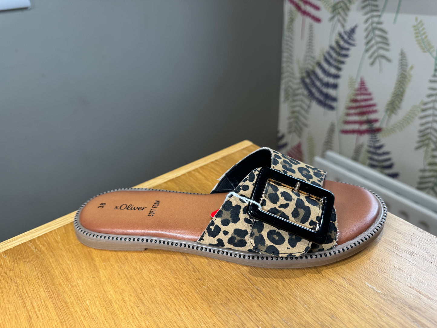 S. Oliver Leopard Slider