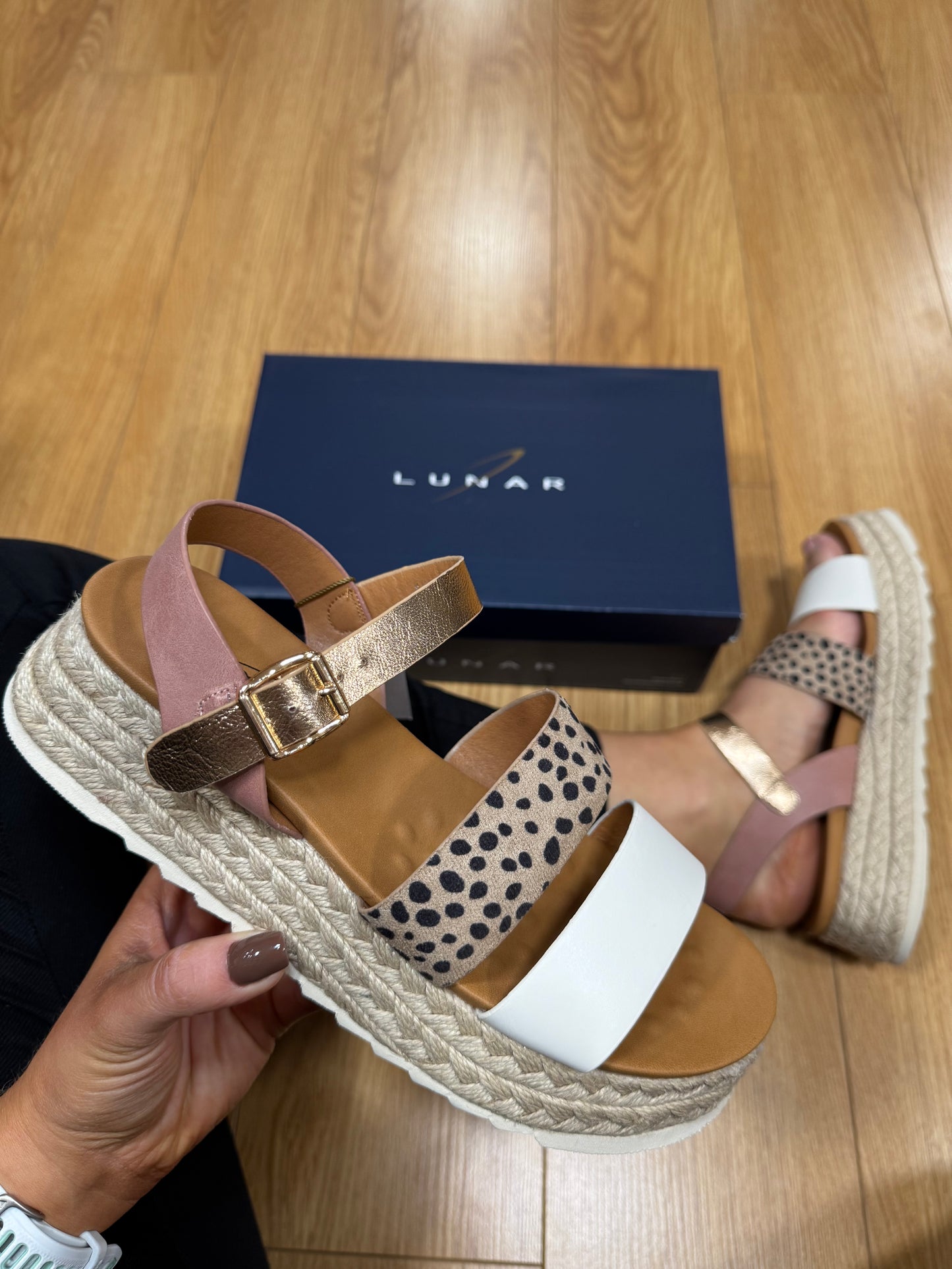 Lunar Summer White Leopard Sandal