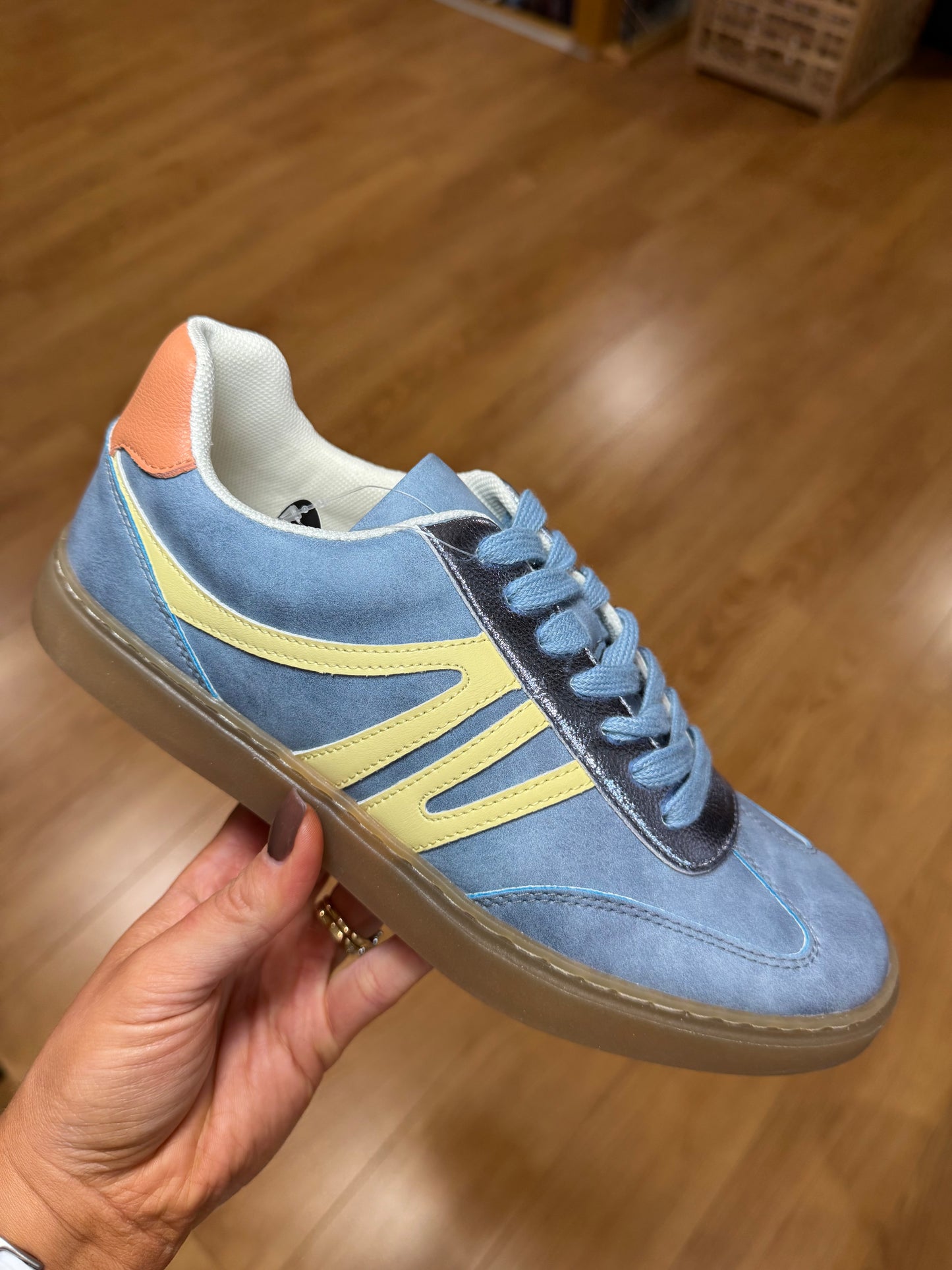 Redz Blue Metallic Trainer
