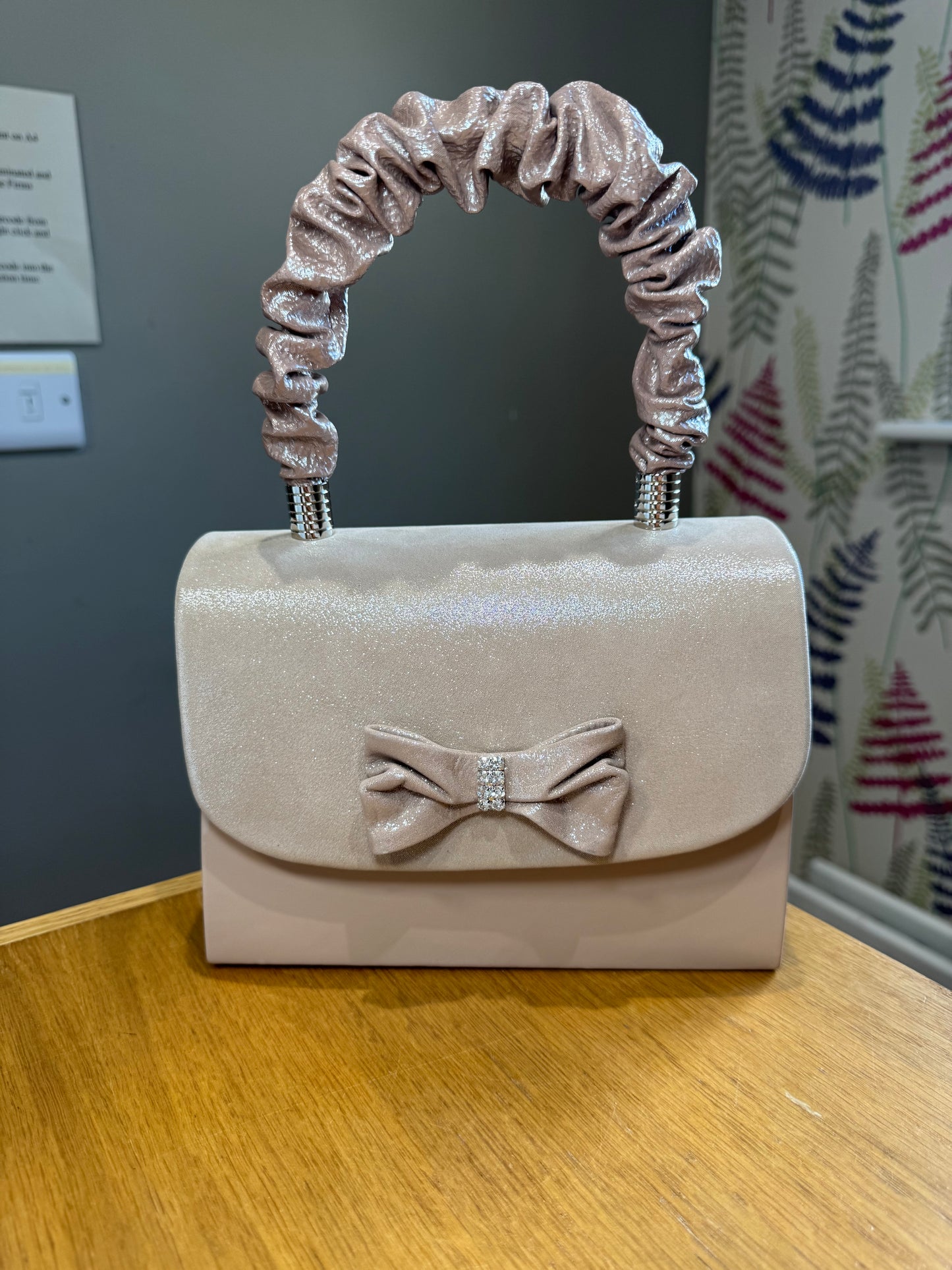 Emis Blush Shimmer Bow Box Bag
