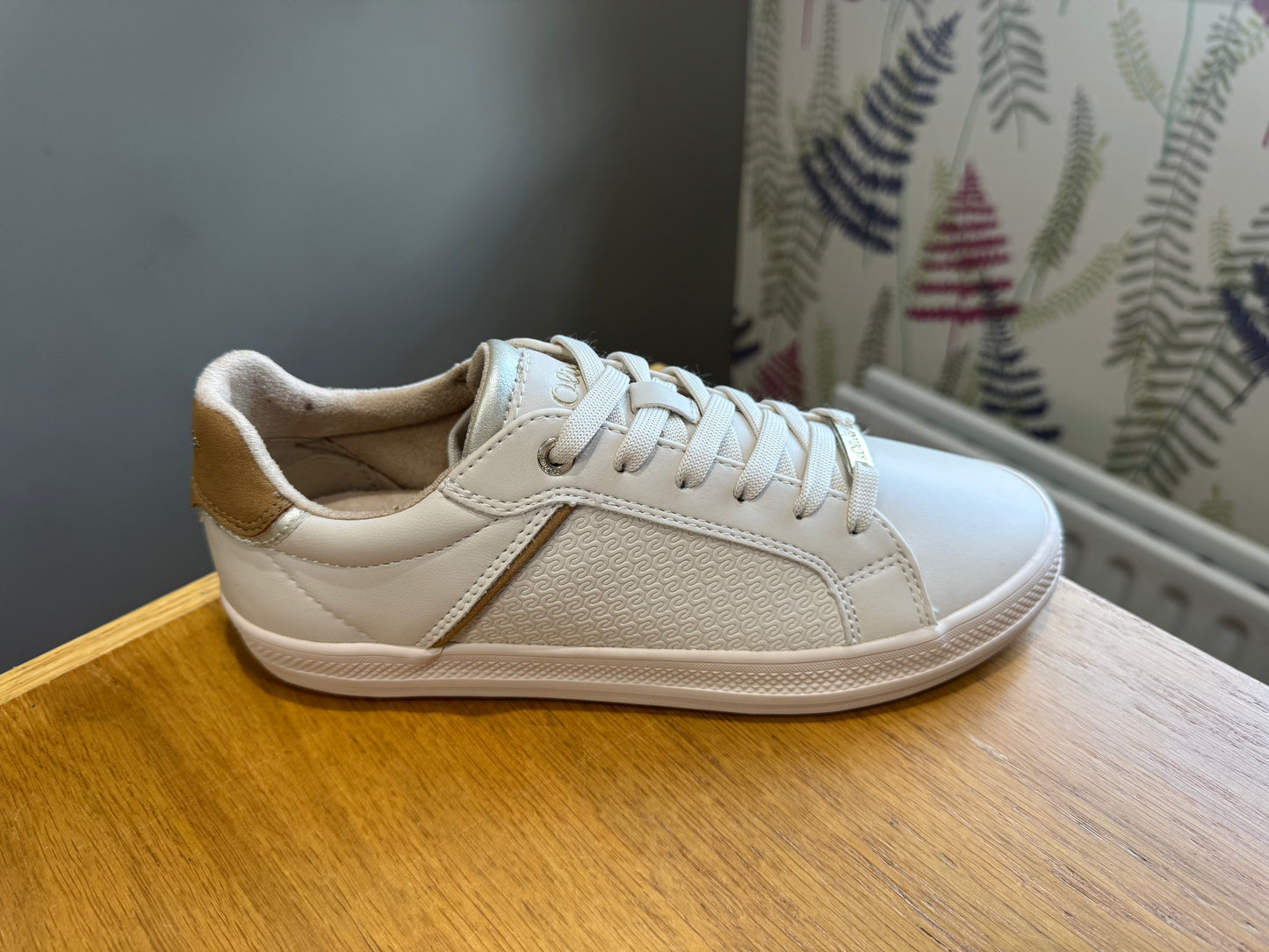 S.Oliver Cream Lace Up Trainer
