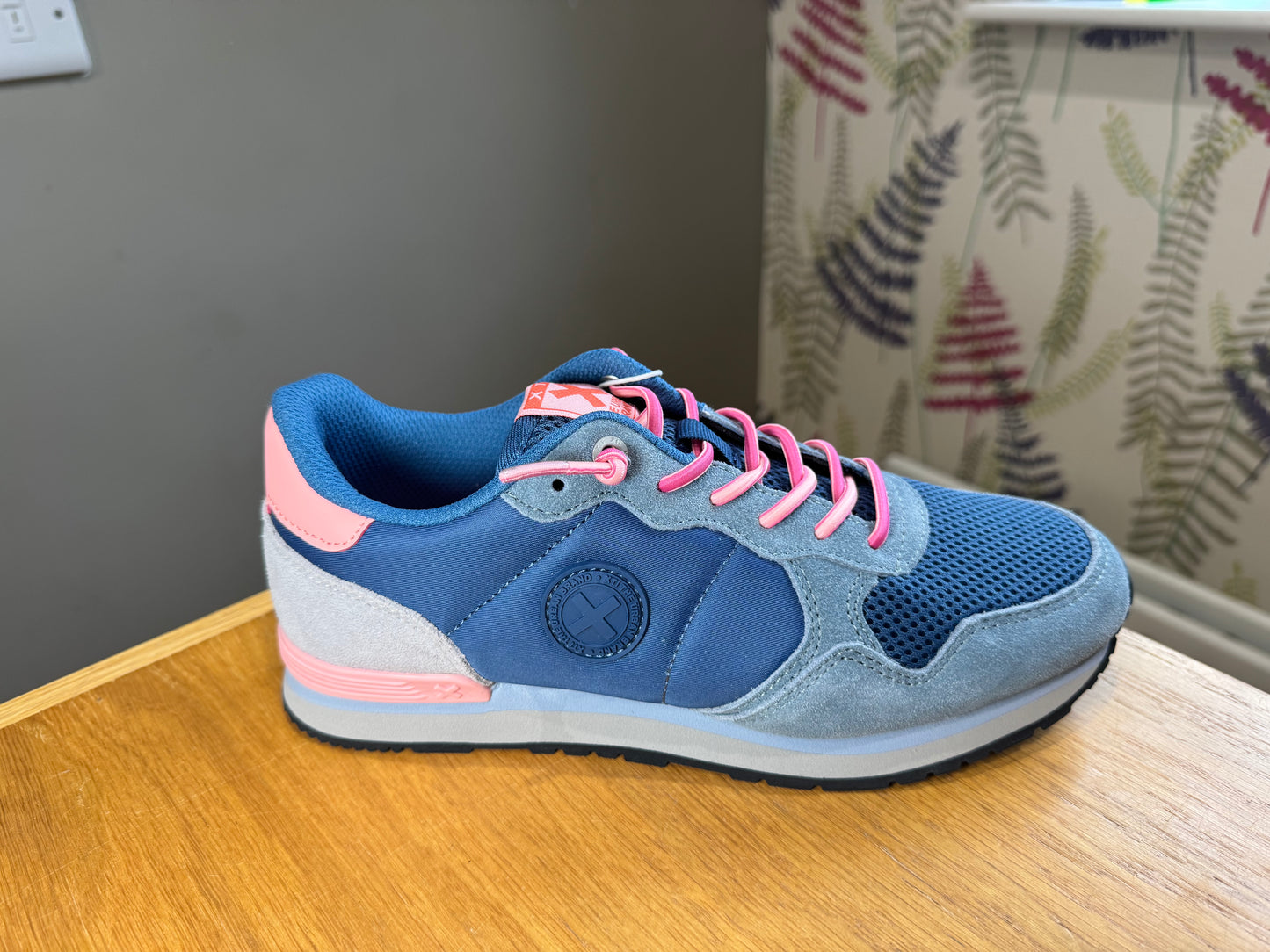 XTI Navy/Pink Knit Trainer