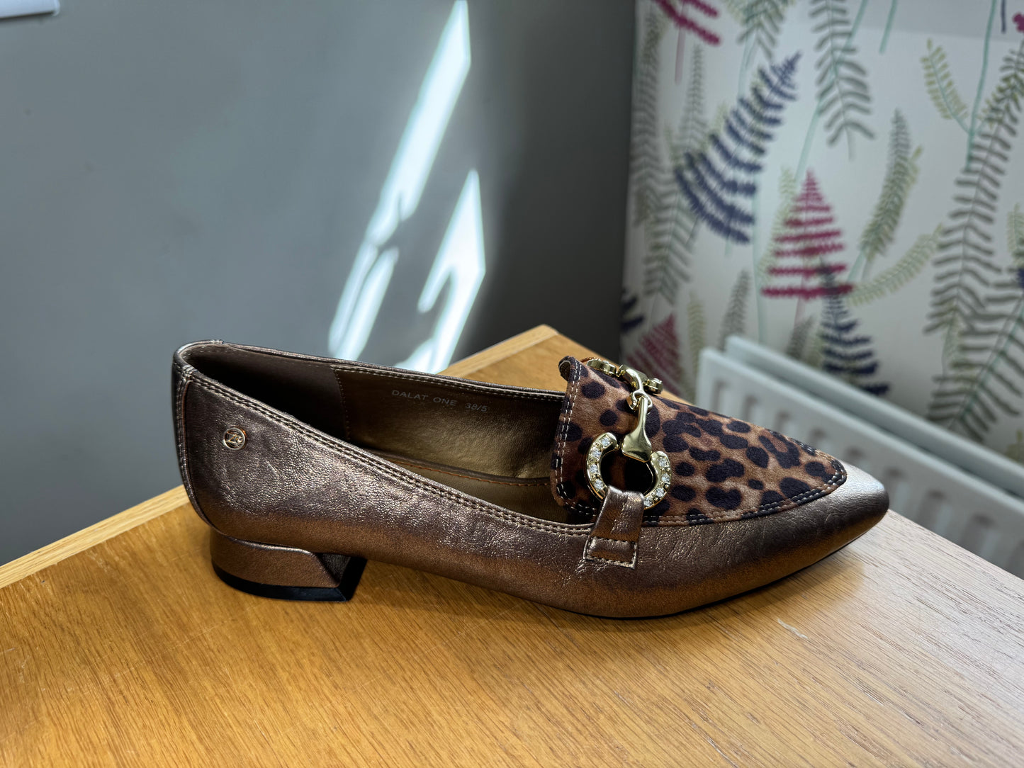 Zanni Dalat Gold Cheetah Loafer