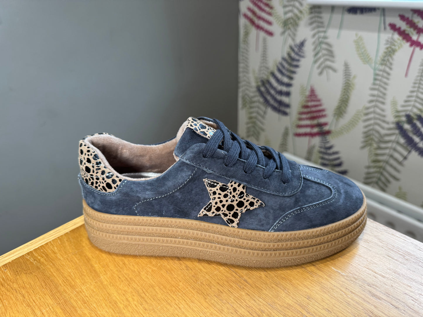 Drilleys Forty Two Thunder Cheetah Trainer