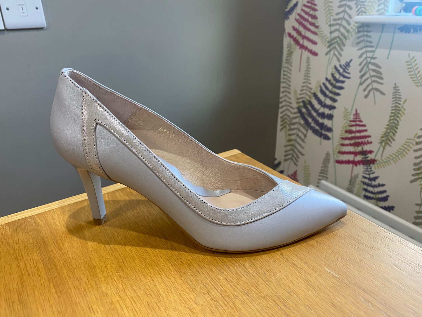 Emis Grey Scalloped Court