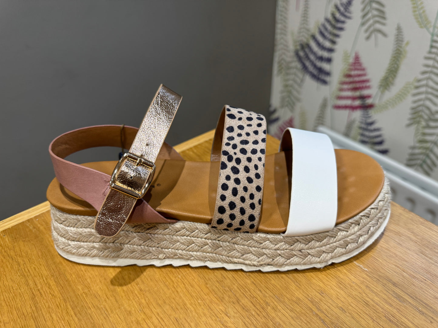 Lunar Summer White Leopard Sandal