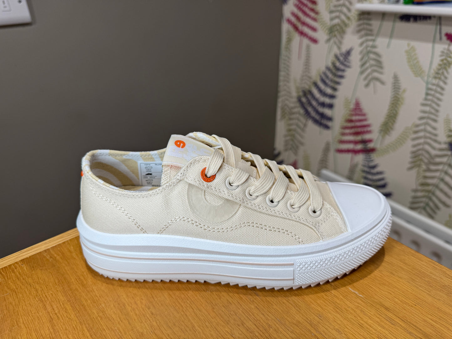 Refresh Beige Canvas Trainer