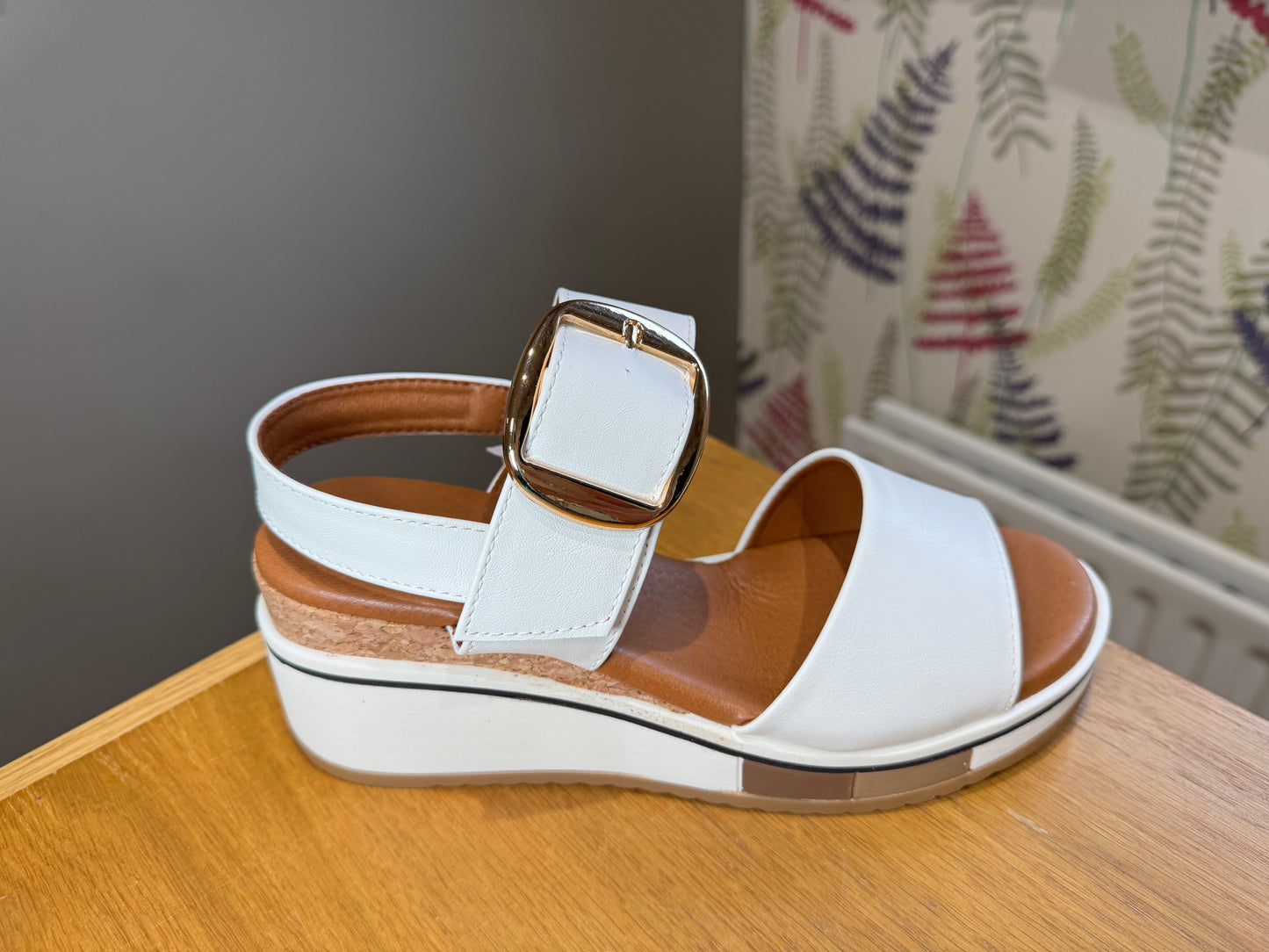 Redz White Wedge Sandal