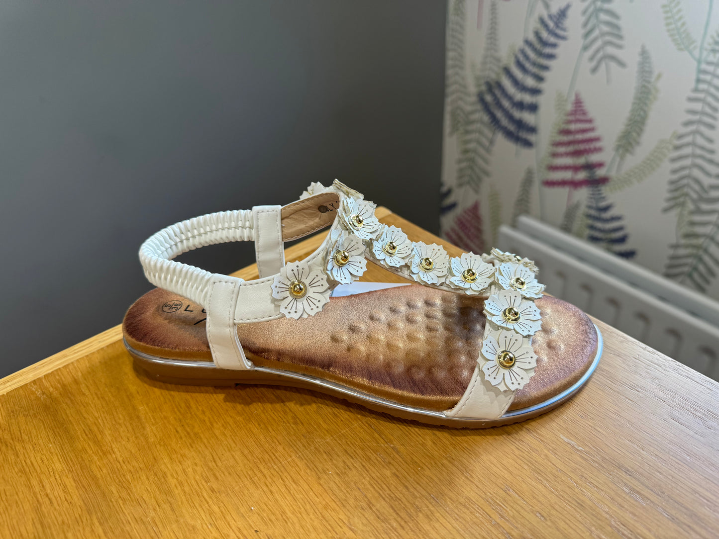 Lunar Bronwyn White Sandal
