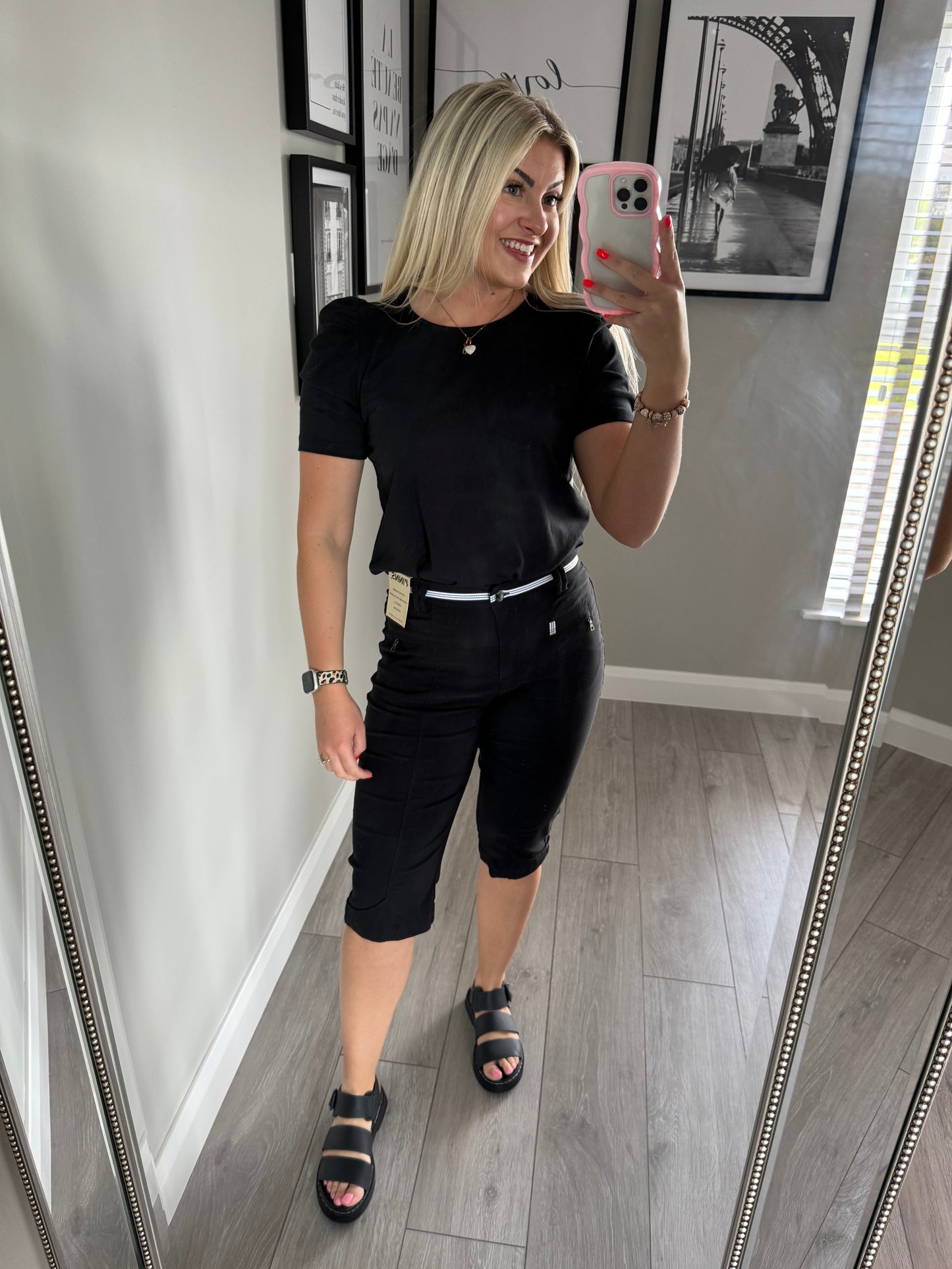 Pinns Black Stripe Crops