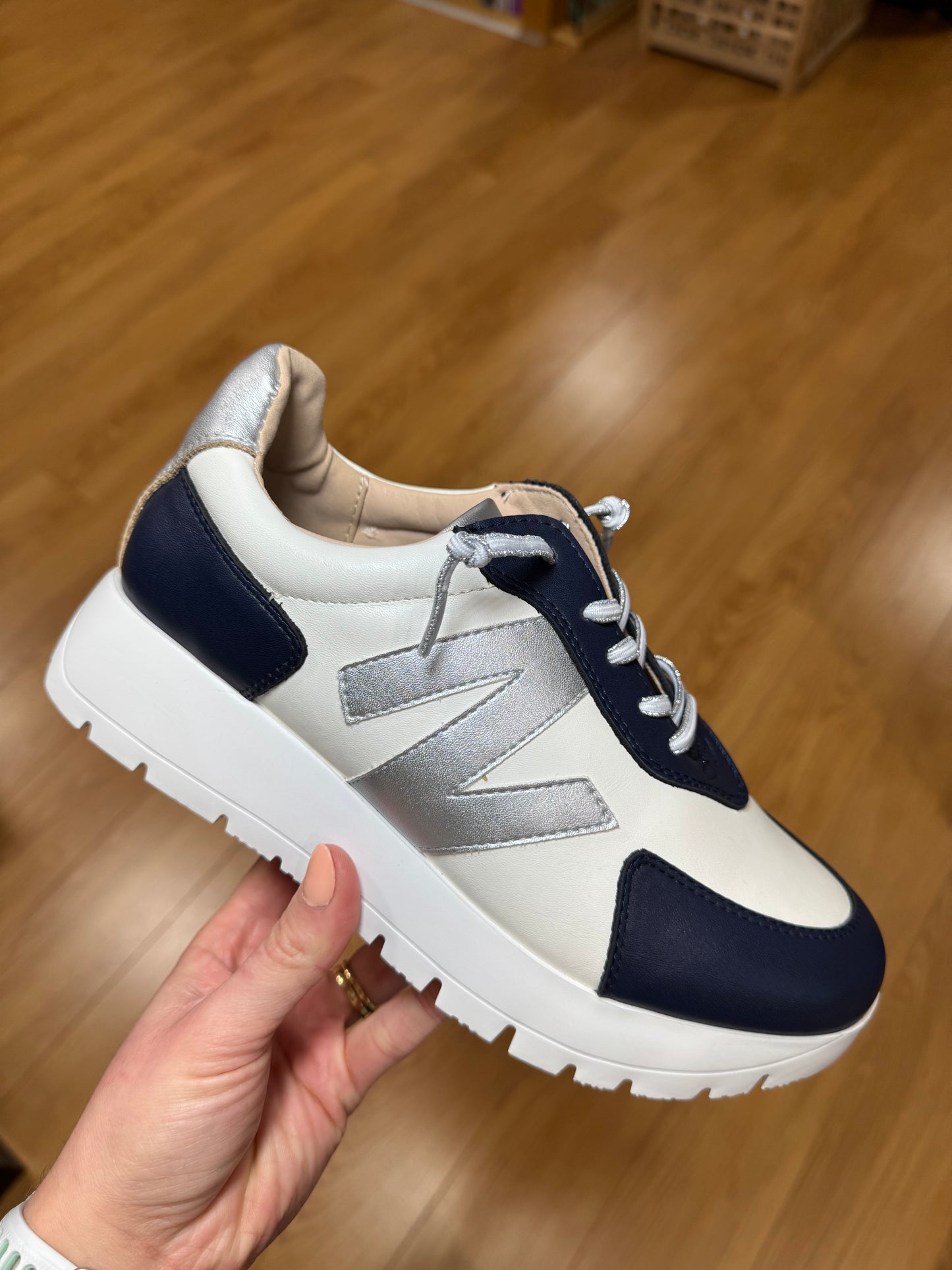 Redz Navy/White Elasticated Trainer