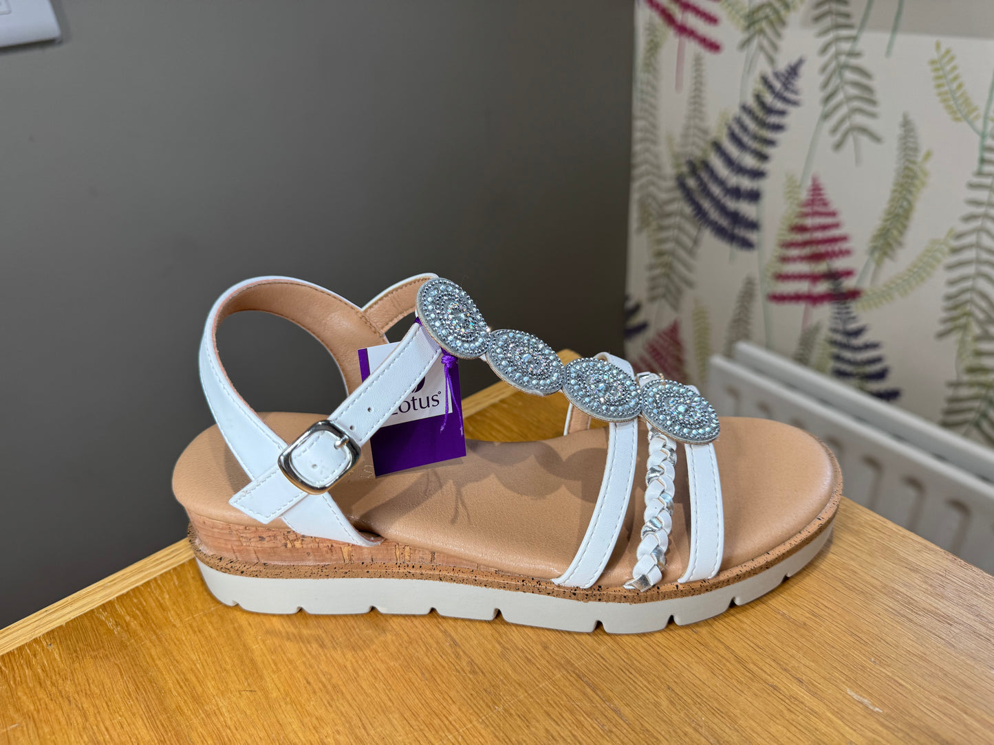 Lotus Shannon White Sandal
