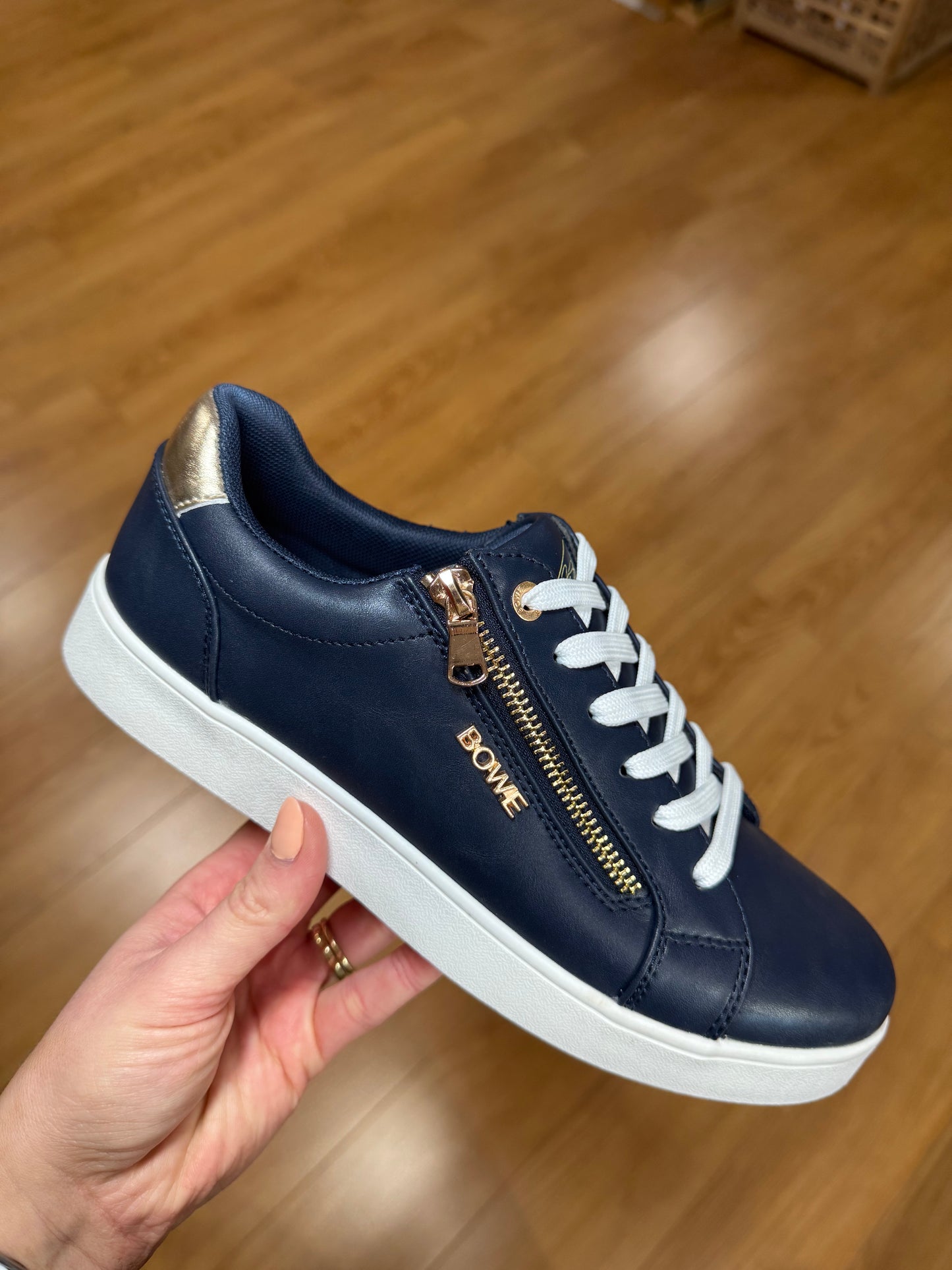 Tommy Bowe for Her Flucher Navy Trainer