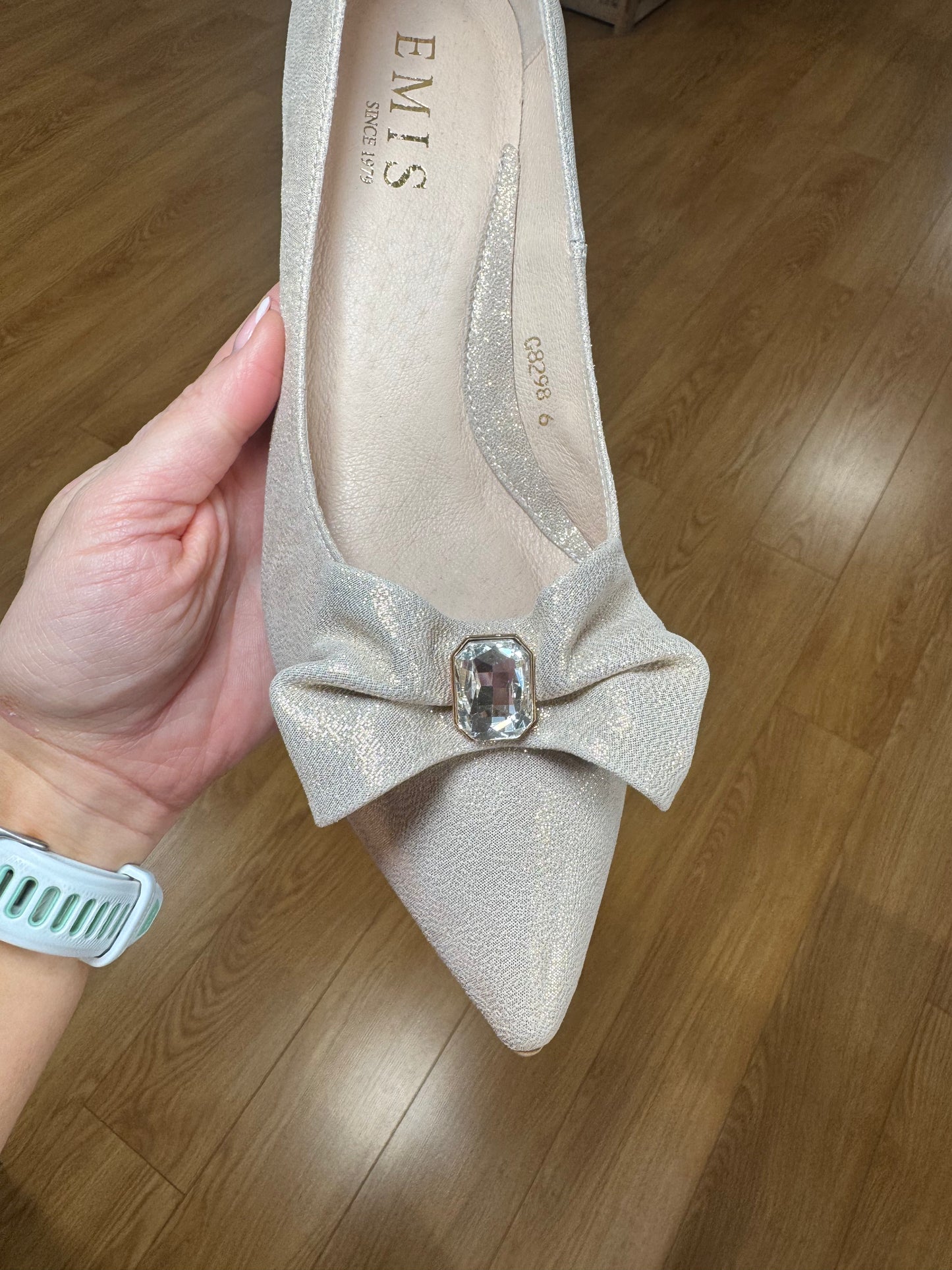 Emis Gold Shimmer Gold Mid Heel Court