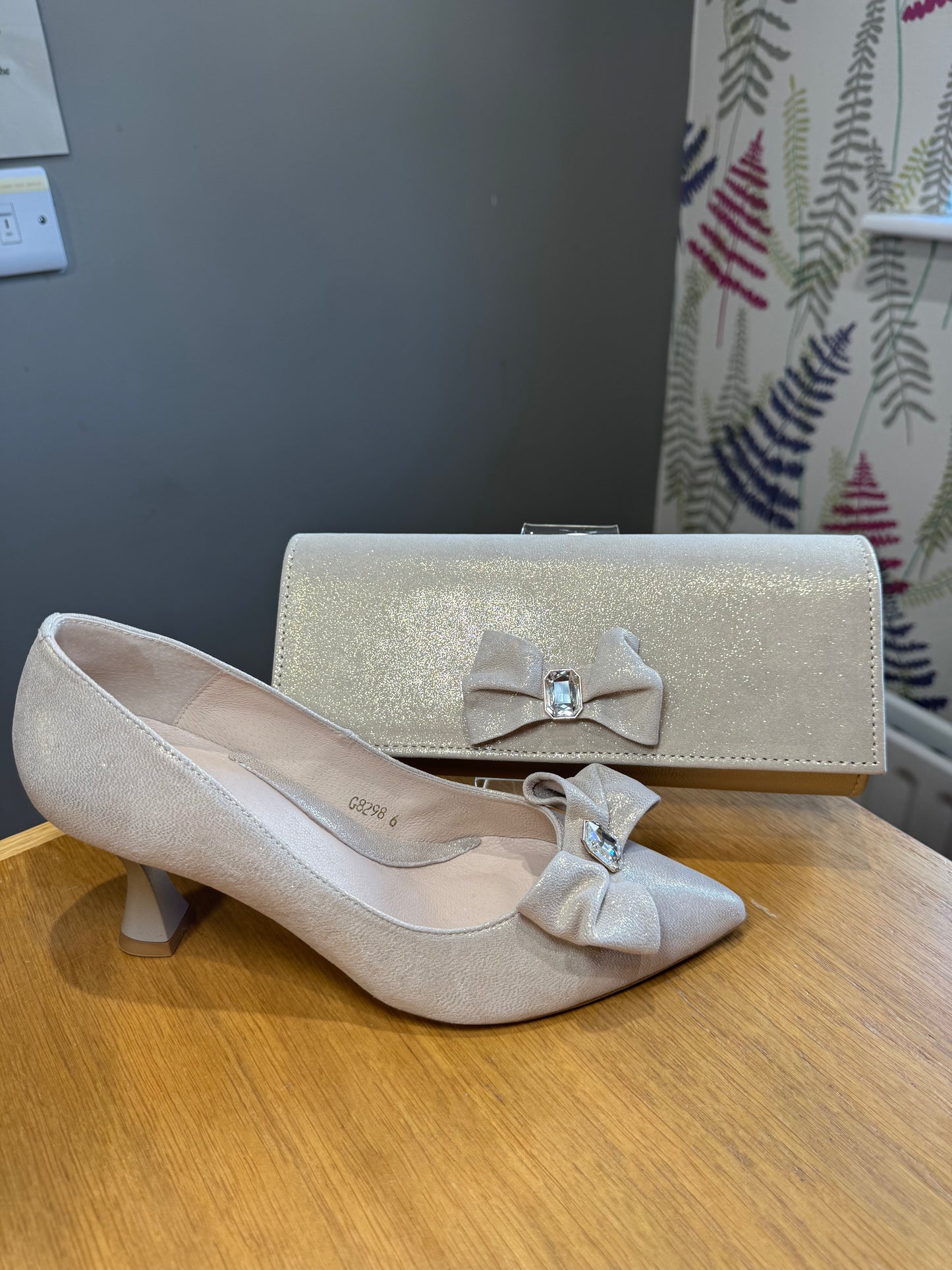 Emis Gold Shimmer Gold Mid Heel Court