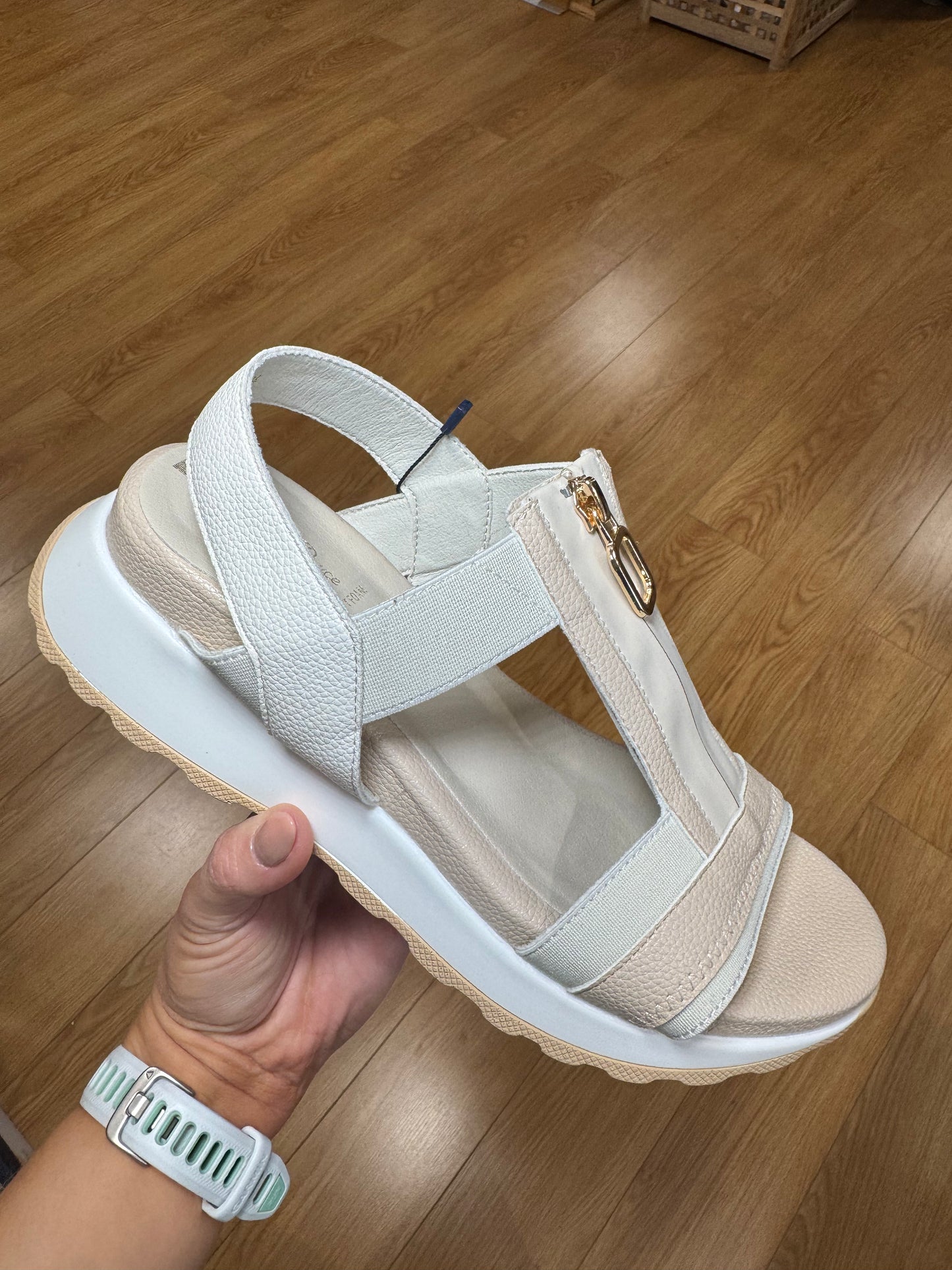 Tommy Bowe for Her Owsiang Timeless Zip Sandal