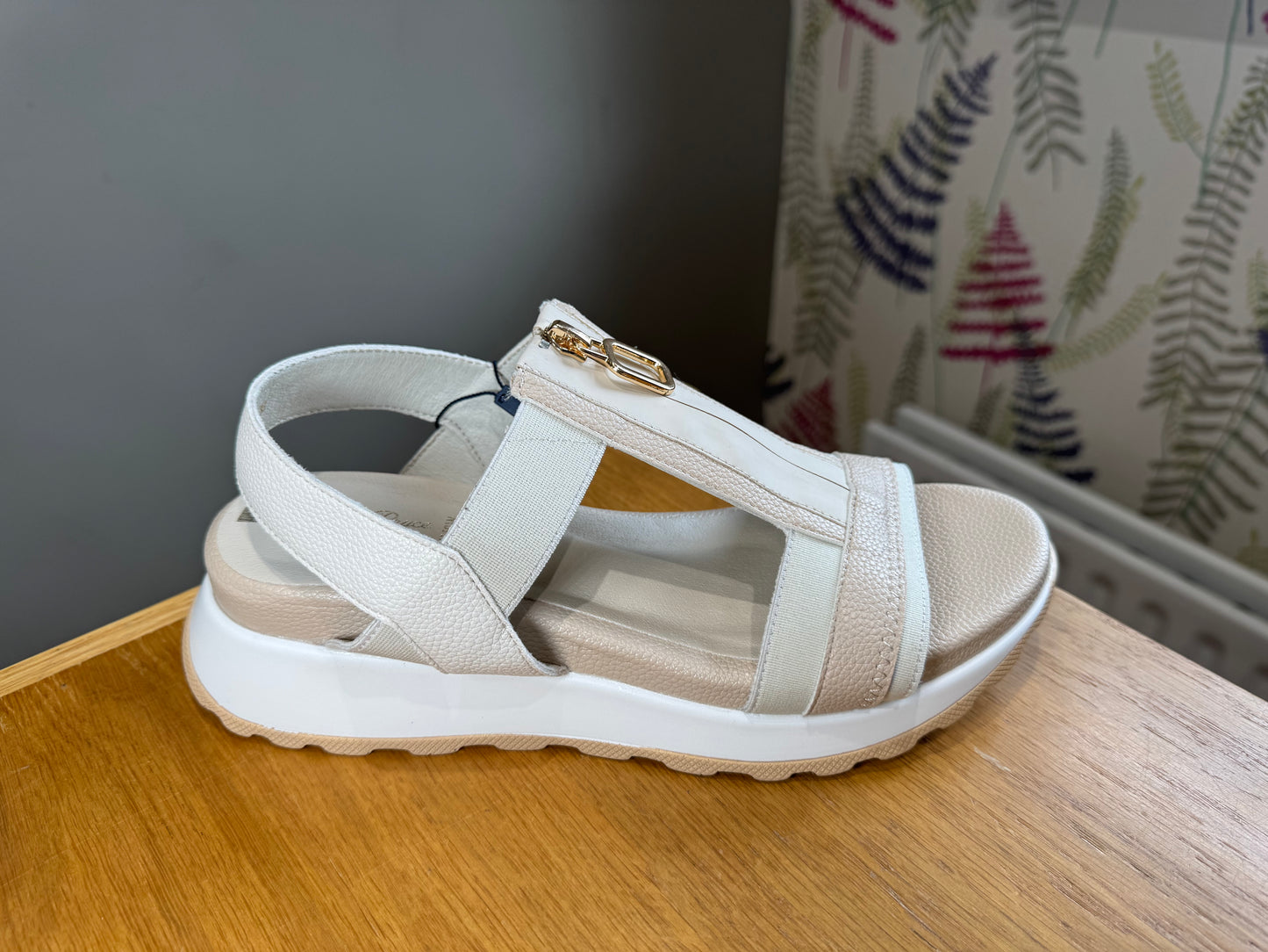 Tommy Bowe for Her Owsiang Timeless Zip Sandal