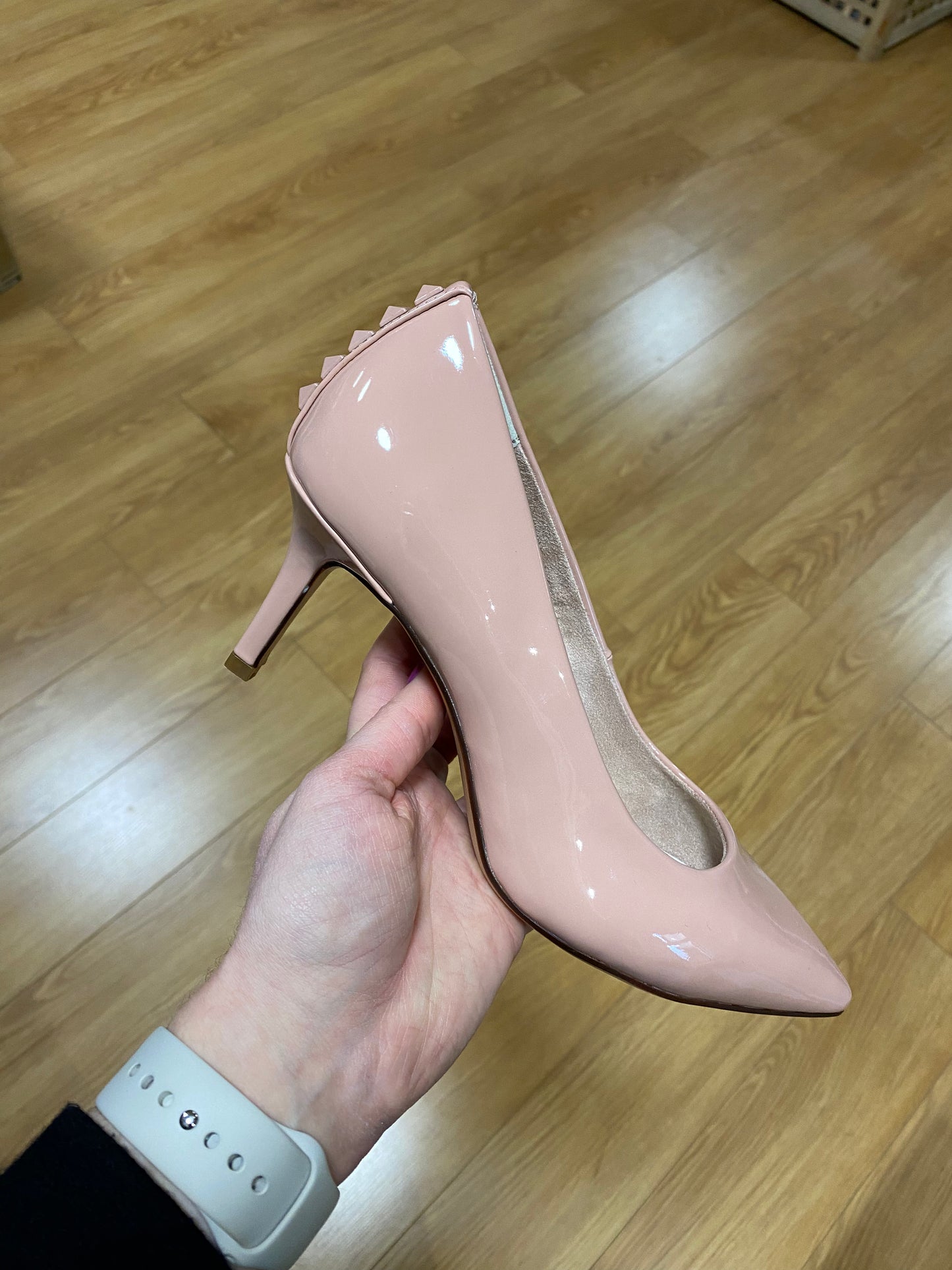 S. Oliver Pink Patent Court