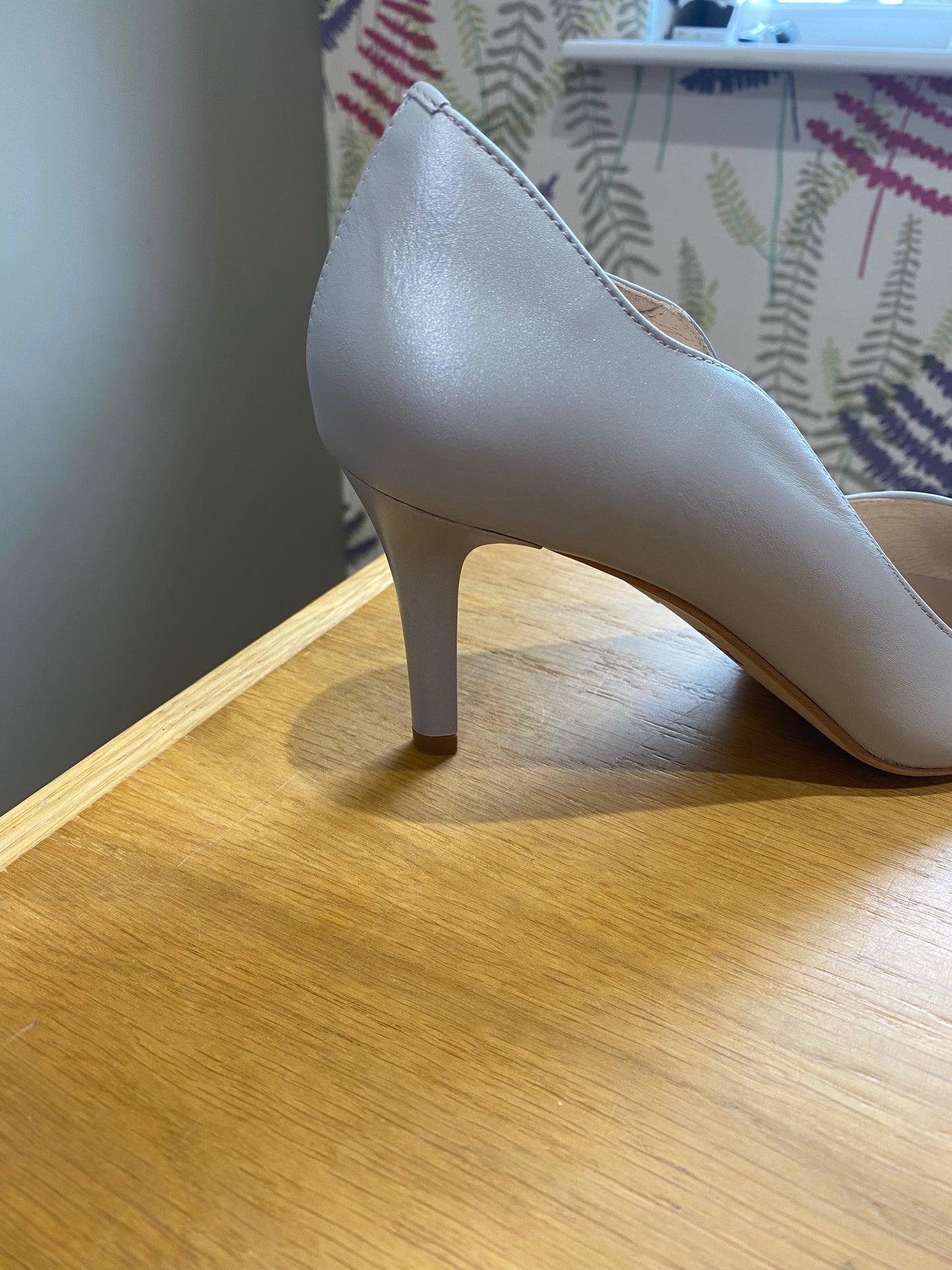 Emis Grey Court Shoe