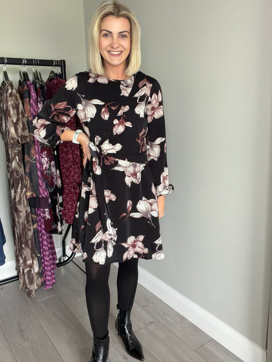 Rant & Rave Grace Black Floral Dress