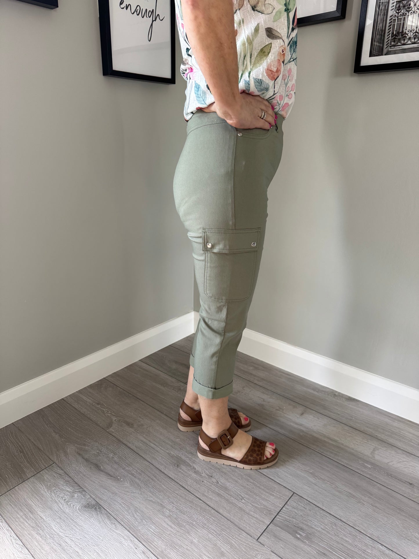 Classic Light Khaki Bengaline Cargo Crop