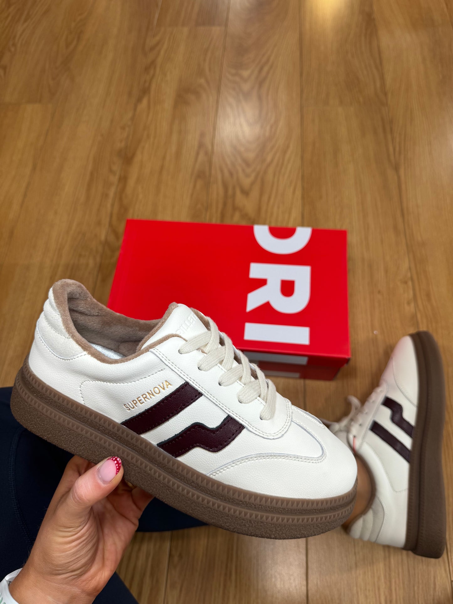 Drilleys Eighty Two Whipped Chestnut Trainer