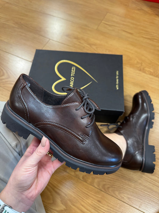 Marco Tozzi Chestnut Brogue