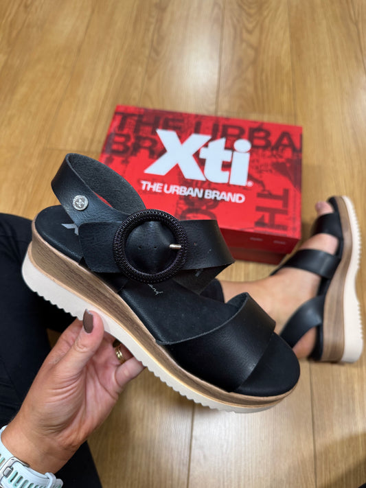 XTI Black Wedge Sandal