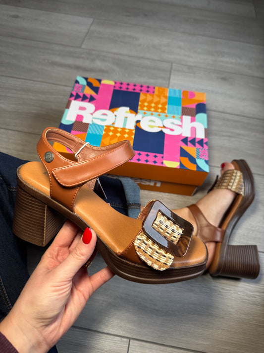 Refresh Camel Block Sandal