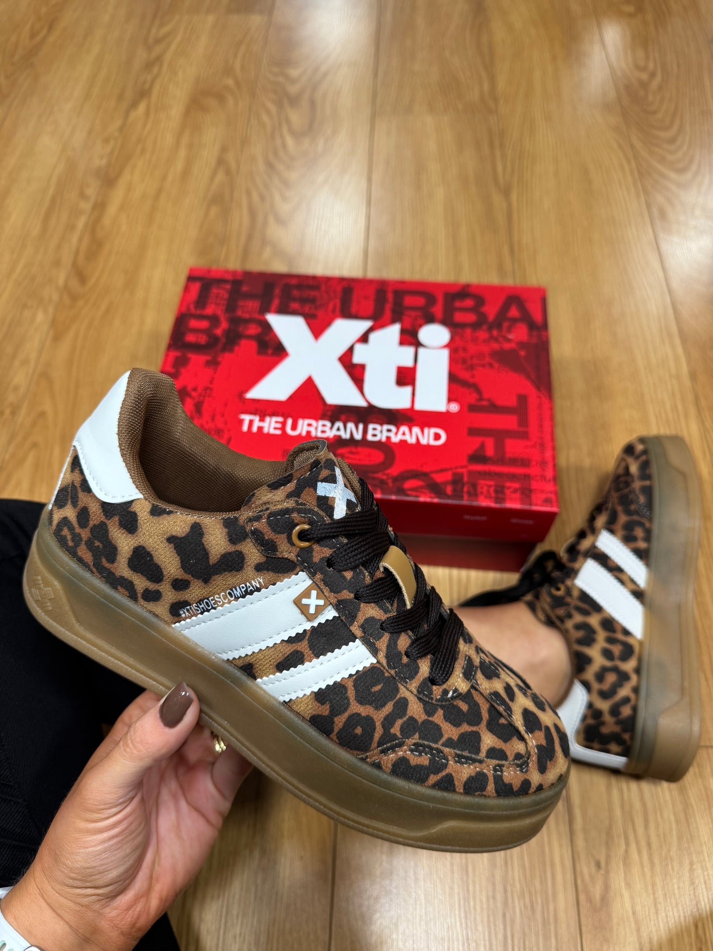 XTI Leopard/Gum Trainer