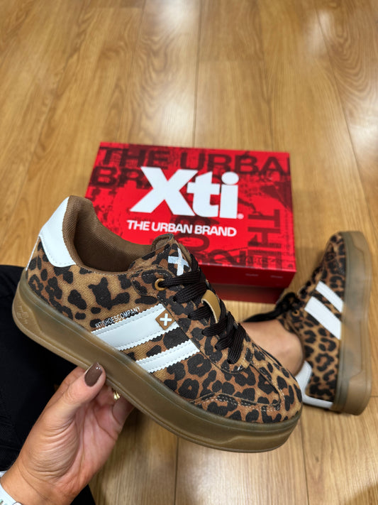 XTI Leopard/Gum Trainer