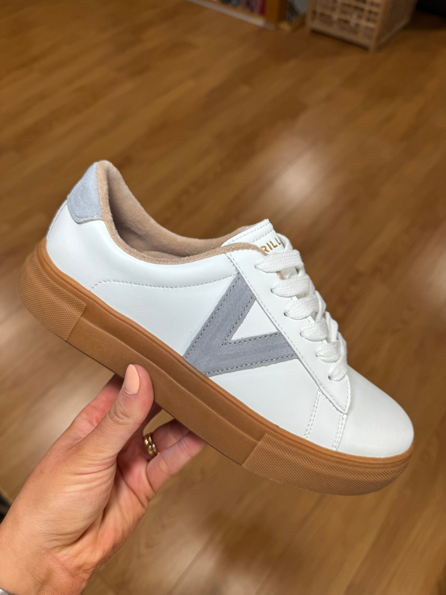 Drilleys Twenty One Mystic Crystal Trainer