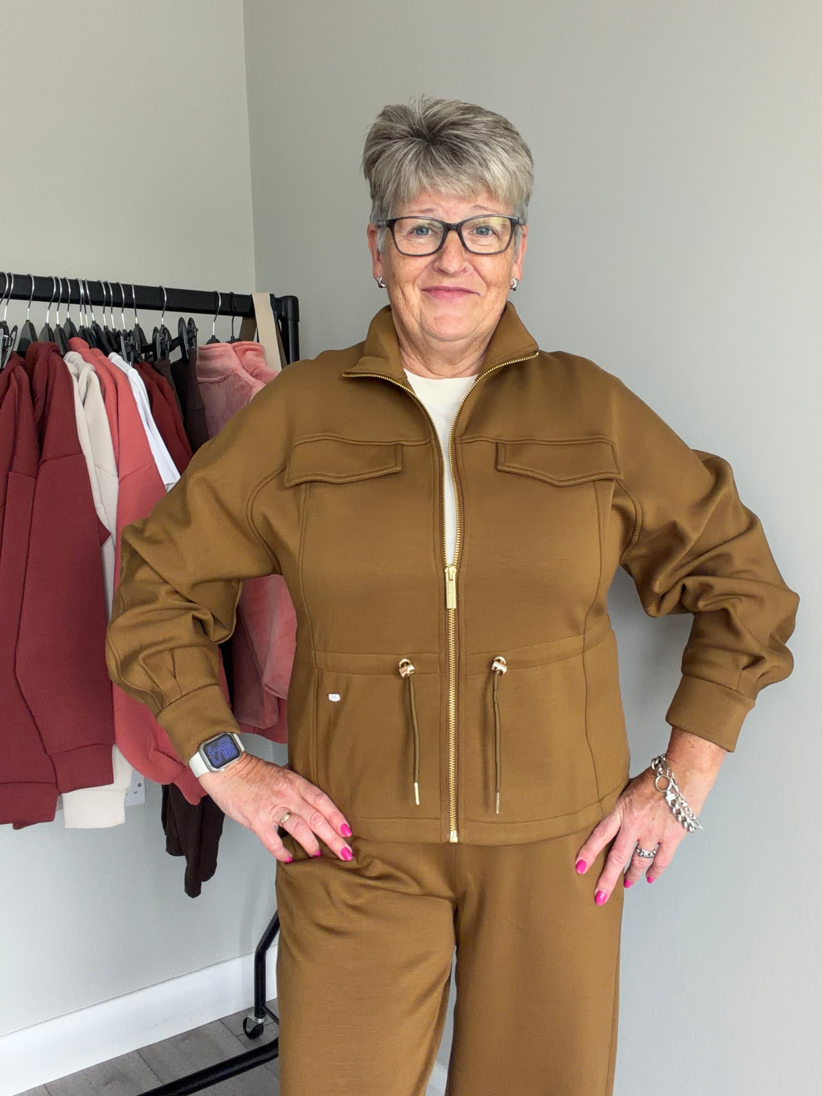 Relax & Renew Isla Olive Zipper