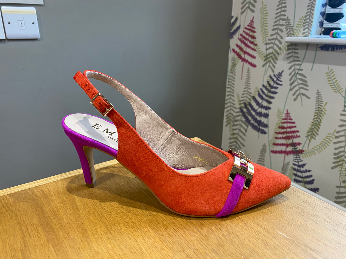 Emis Orange/Magenta Slingback