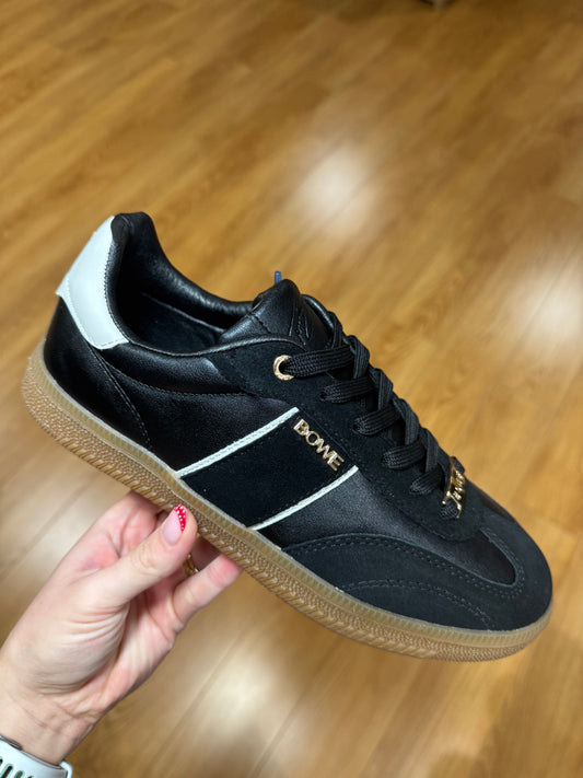 Tommy Bowe for Her Chilliers Stealth Trainer