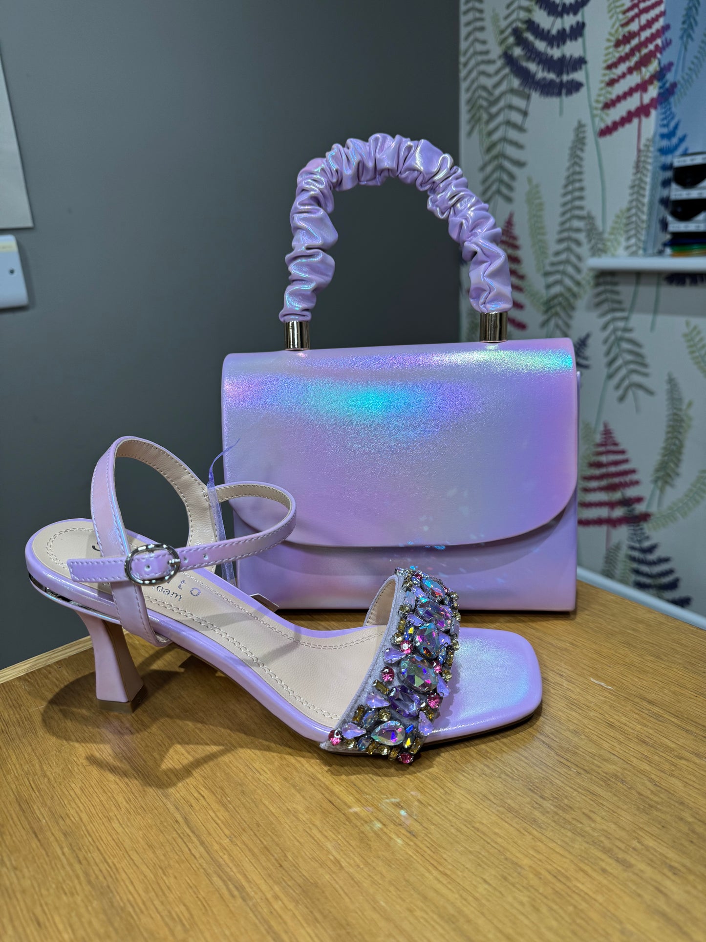 Sorento Glin Lilac Gem Sandal
