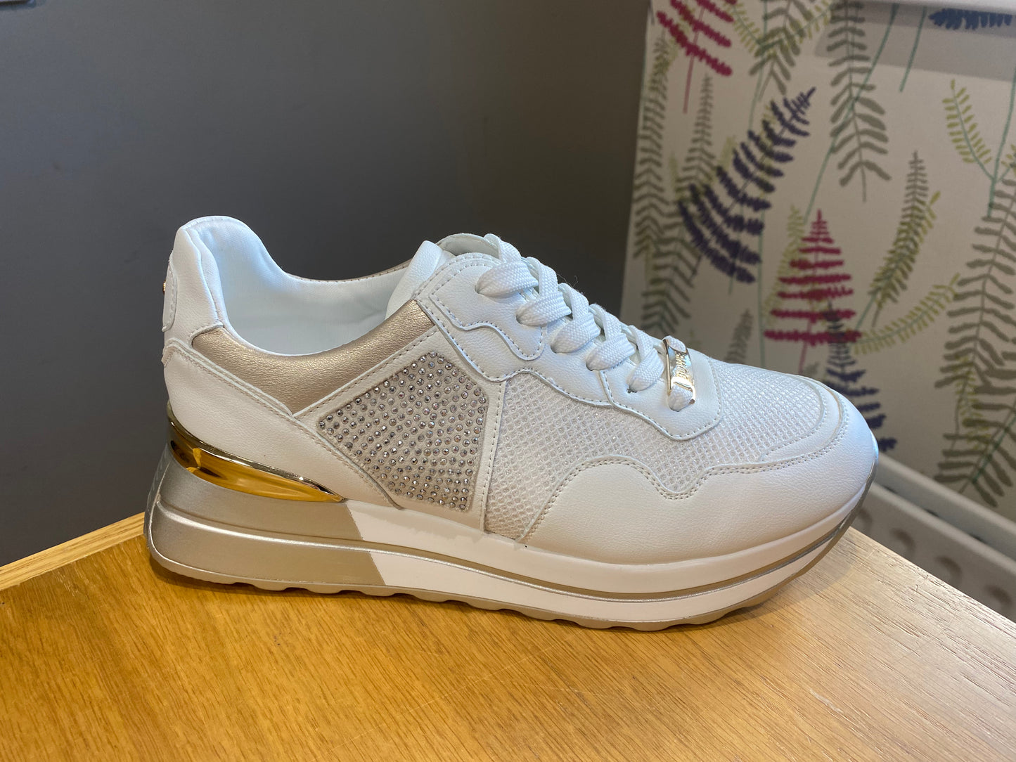 Tommy Bowe for Her McAllister White Trainer