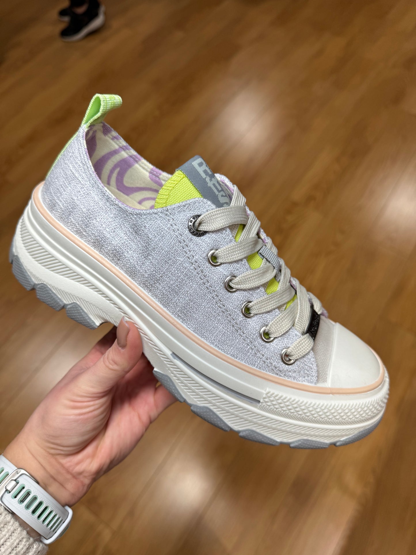 Refresh Grey Textile Trainer