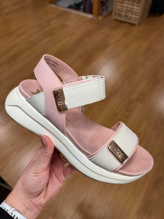 XTI Nude/Cream Wedge Sandal