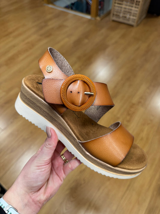 XTI Camel Wedge Sandal