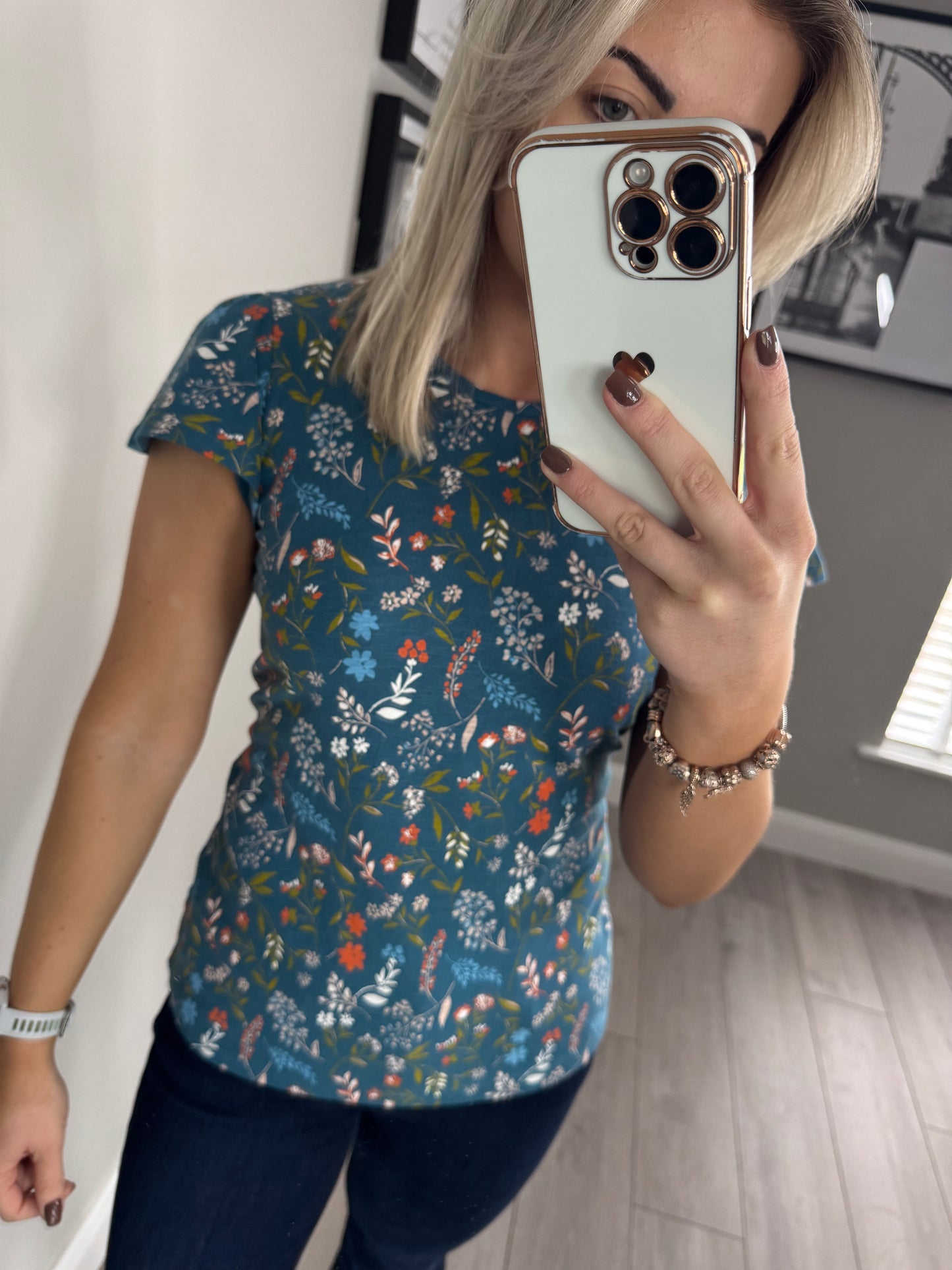 Brakeburn Teal Shoreline Meadow Jersey T-Shirt
