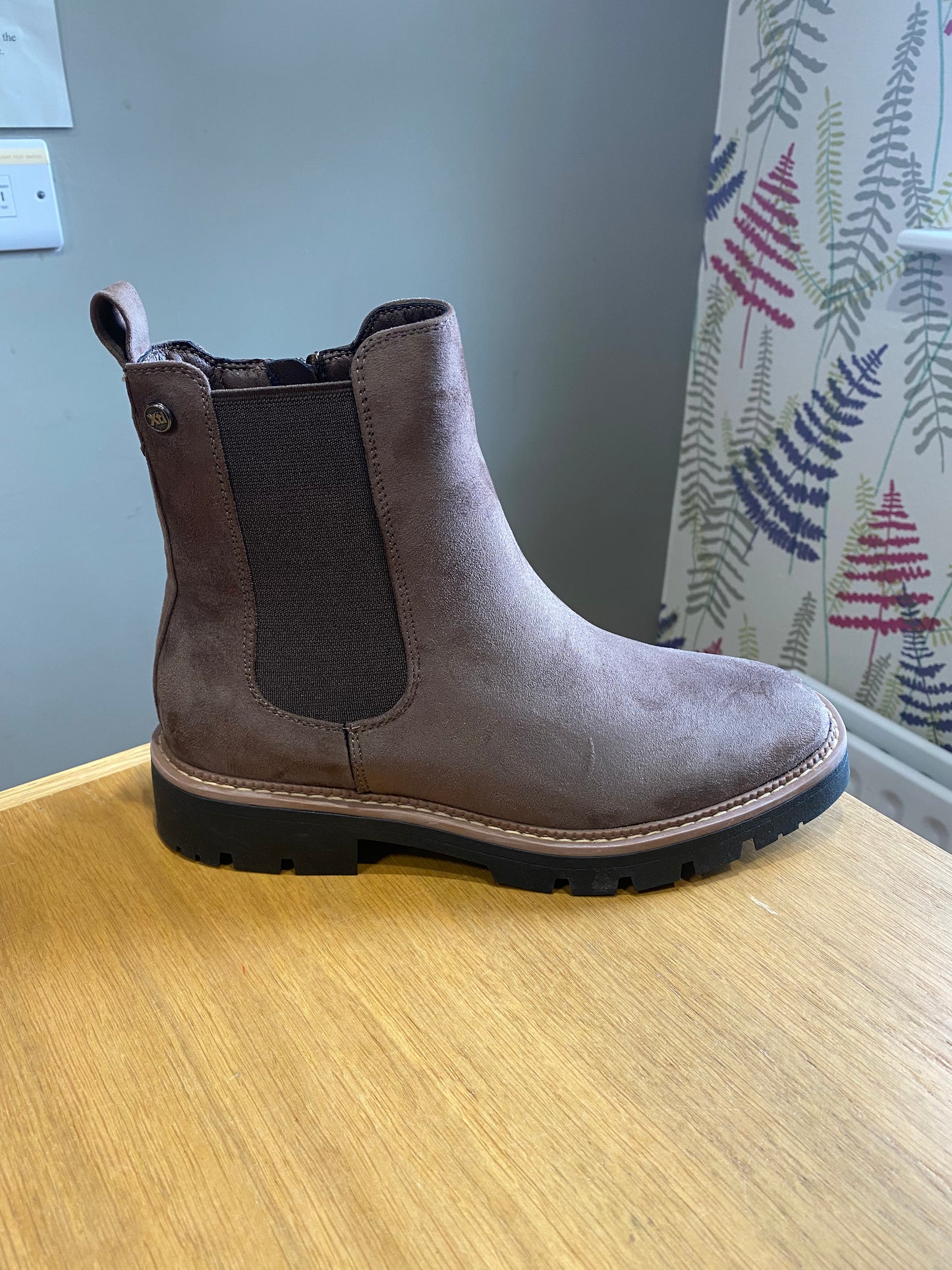 XTI Taupe Suede Chelsea Boot