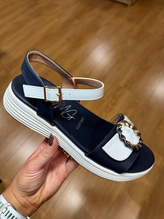OMG Nikudin Cobalt Sandal