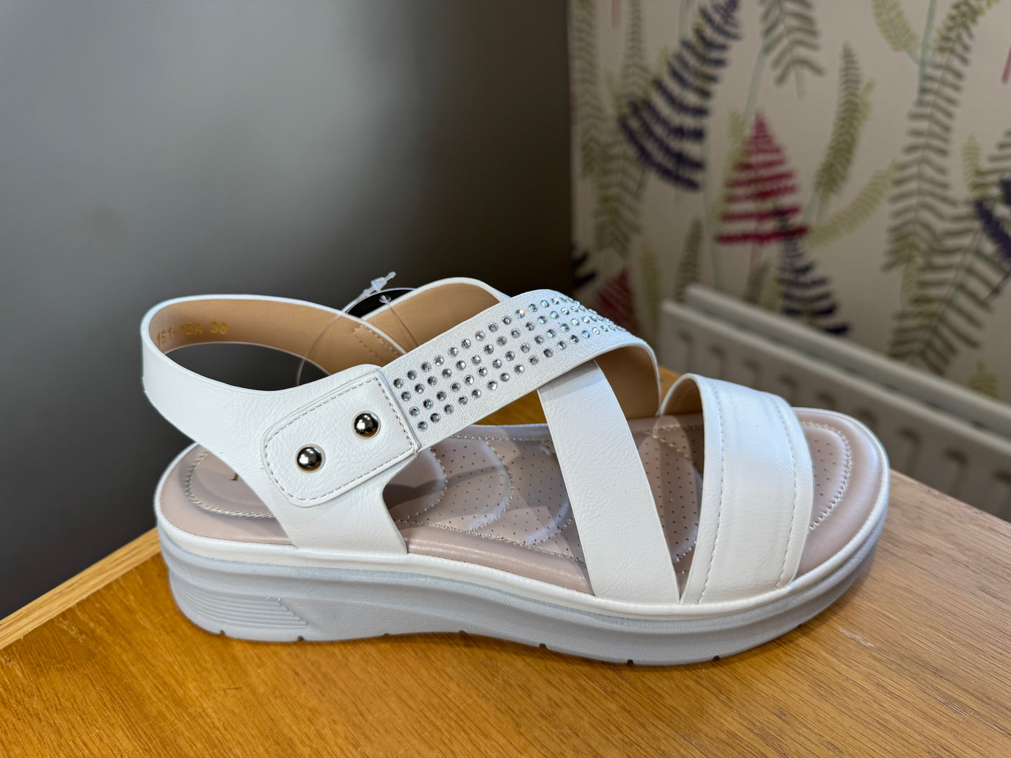 Redz White Diamante Velcro Sandal