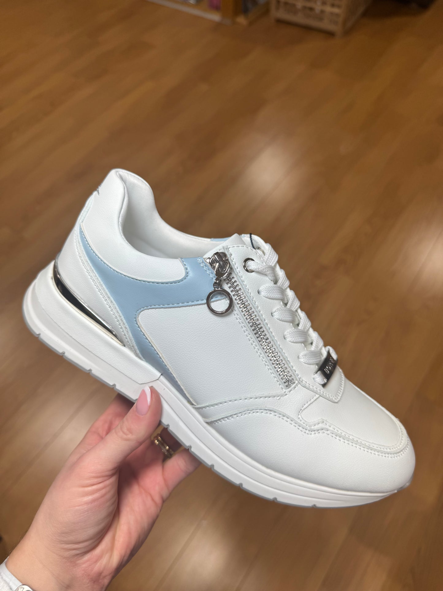 Tommy Bowe for Her Fugate Coconut Trainer